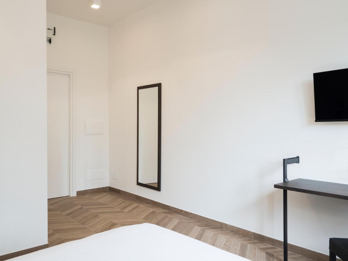Guest house Savoia Rome